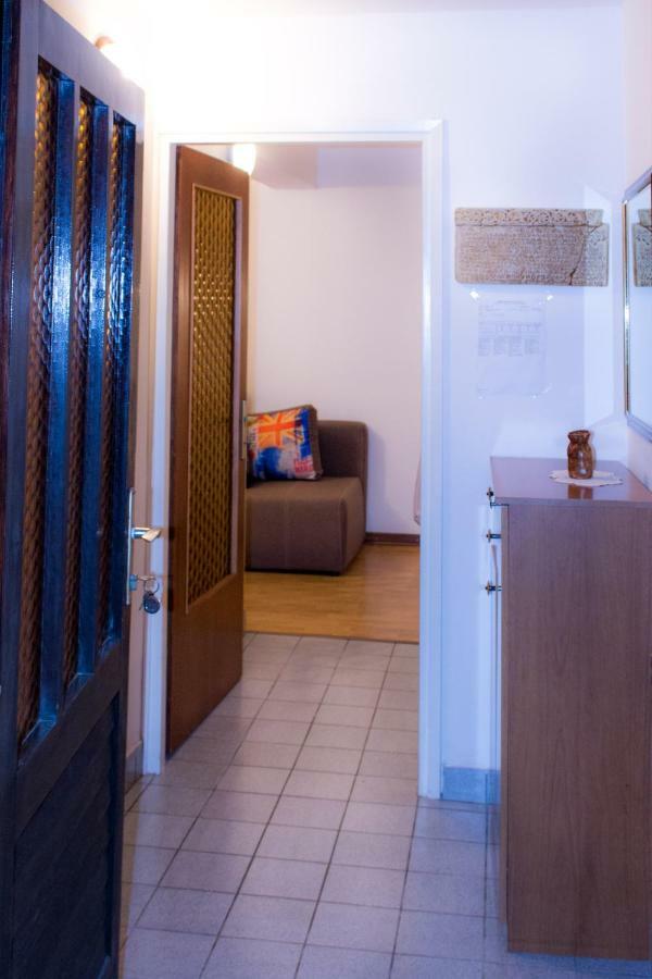 Apartman Dina Risika Esterno foto