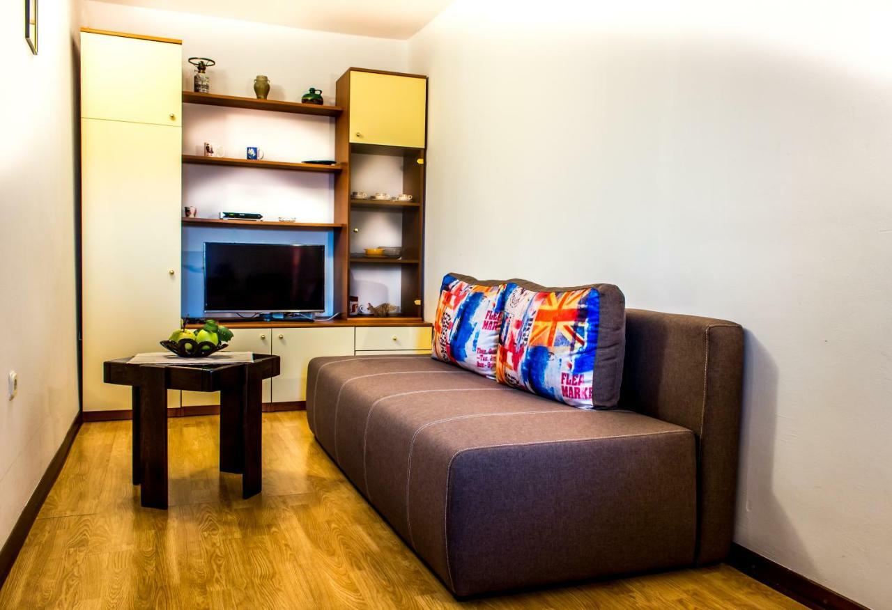 Apartman Dina Risika Esterno foto